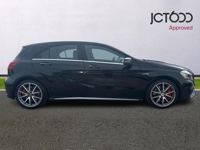MERCEDES-BENZ A Class Photo 4