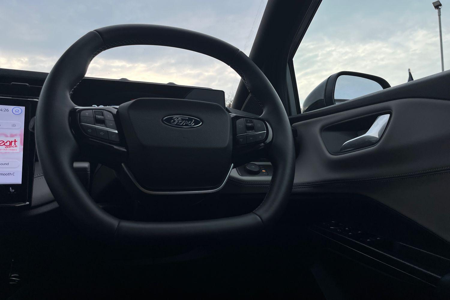 Ford Puma Gen-E Photo 11