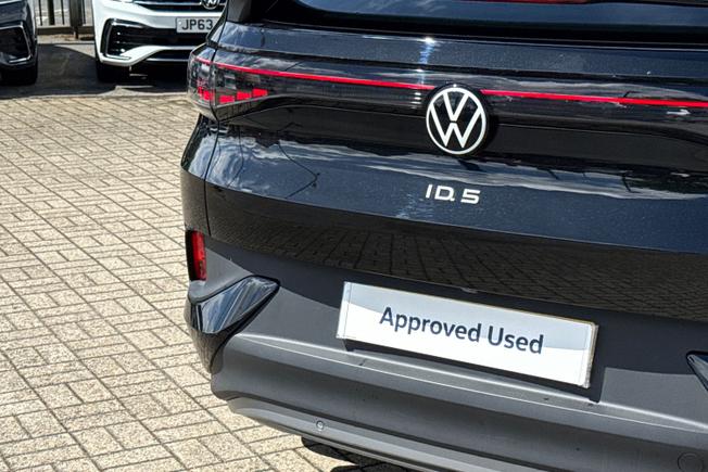 VOLKSWAGEN Id.5 Photo 21