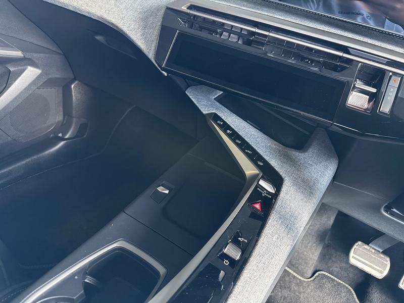 Used Peugeot E-3008 KS25HRO 23