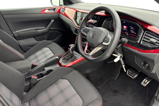 VOLKSWAGEN Polo Photo 6