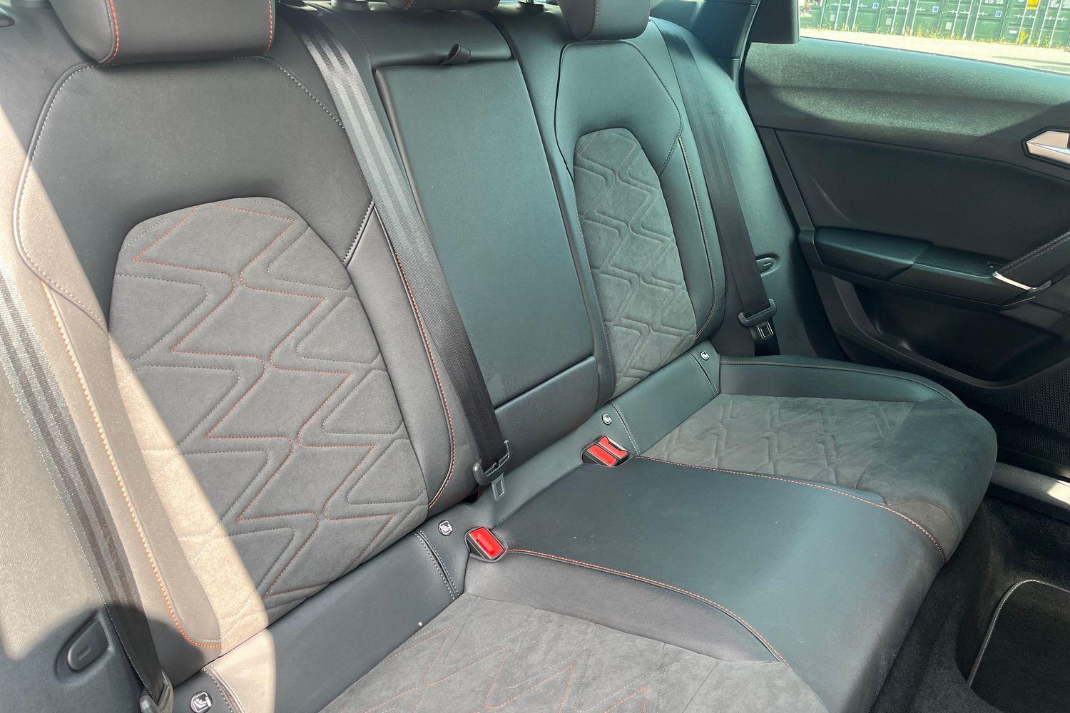 SEAT LEON Photo 19