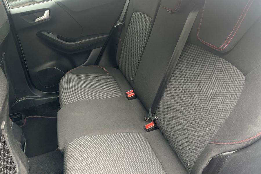 Ford PUMA Photo autoimg-80edf876bccb429aba507ff9cf86348950bcf5bd.jpg