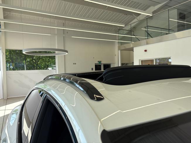 PORSCHE Macan Photo 52