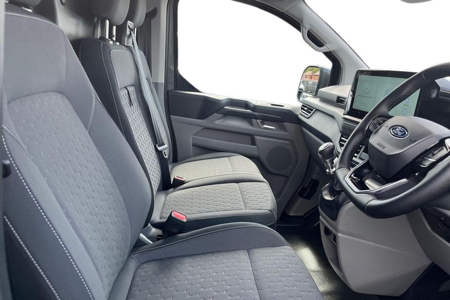 Used Ford TRANSIT CUSTOM YM75OAL 11