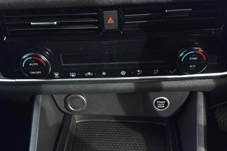 Nissan QASHQAI Photo autoimg-80f30cc9766b5a82acf22e5a0178d3dbc8e20e02.jpg