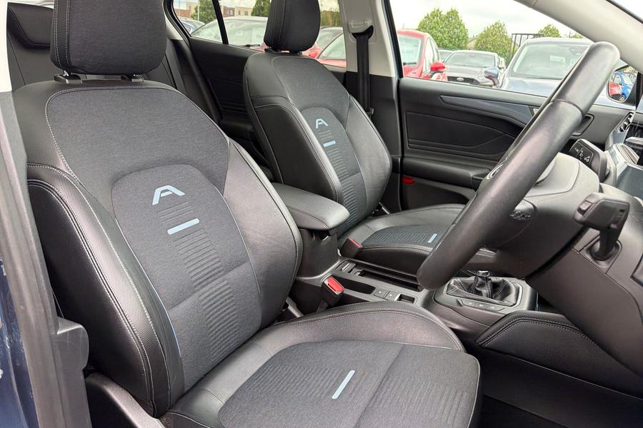 Ford FOCUS Photo autoimg-80f48eff647c1684219b79f9ecacc982bfe85a19.jpg
