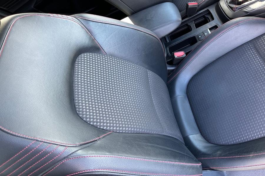 Ford Focus Photo autoimg-80f4d46aa938c0828c2709518f9c0234e6b6e486.jpg