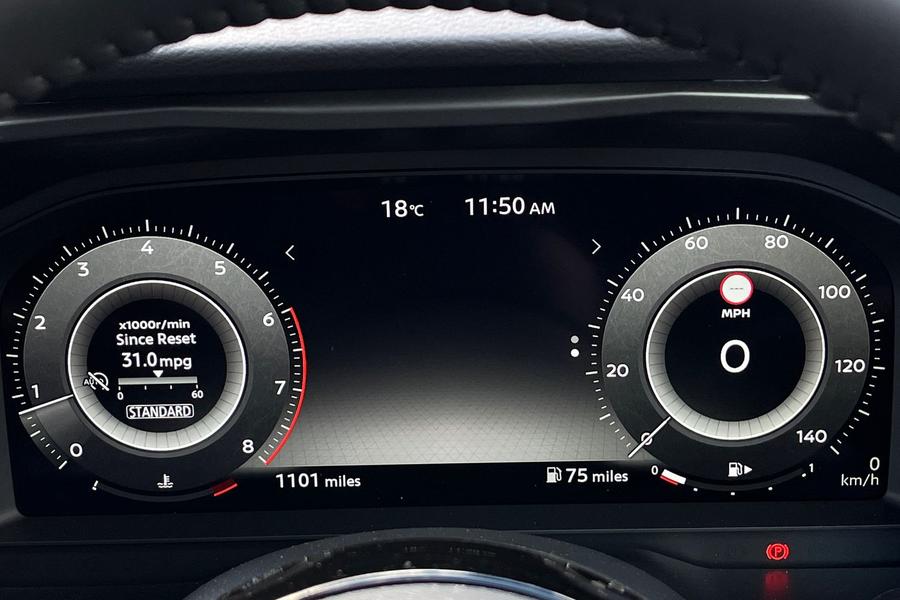 Nissan Qashqai Photo autoimg-80f54e7f1c7755a822c6f96285f67a13298ee288.jpg