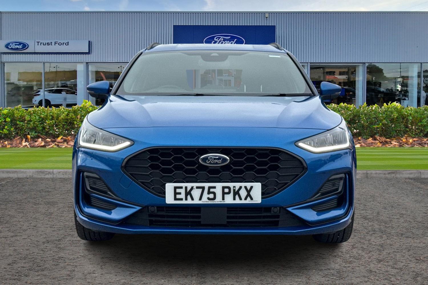 Ford FOCUS Photo 5