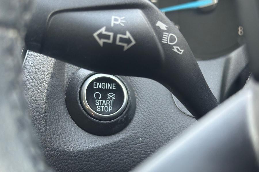 Ford FOCUS Photo autoimg-80f597f271029e6c322a496306661fa5060d8288.jpg