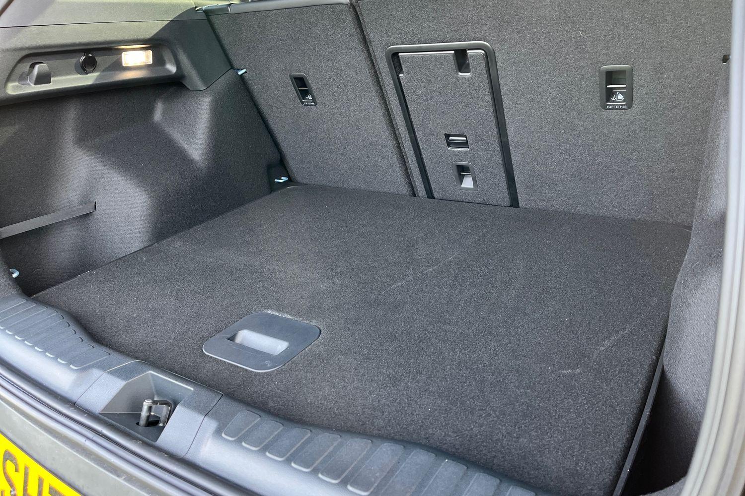 Ford Explorer Photo 20