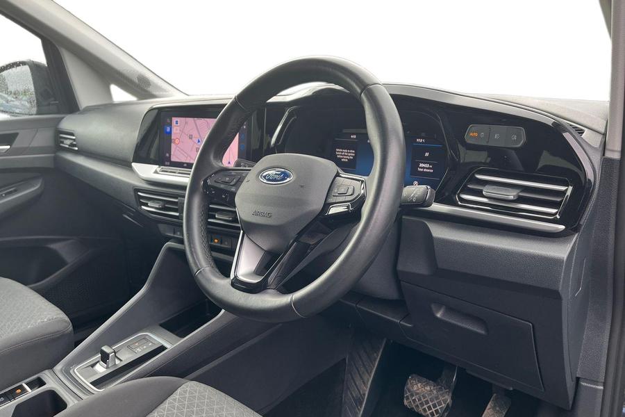 Ford Grand Tourneo Connect Photo autoimg-80ff4ddd475ec66d36adb454591123b1e4591817.jpg
