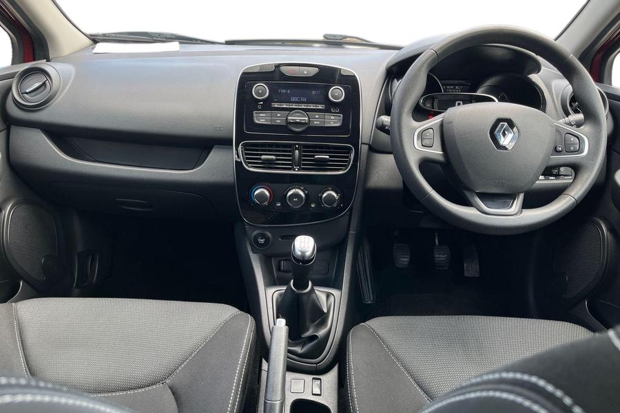 Renault CLIO Photo autoimg-80ffb547181db6d5bff28f7b76d429da606e7ed9.jpg