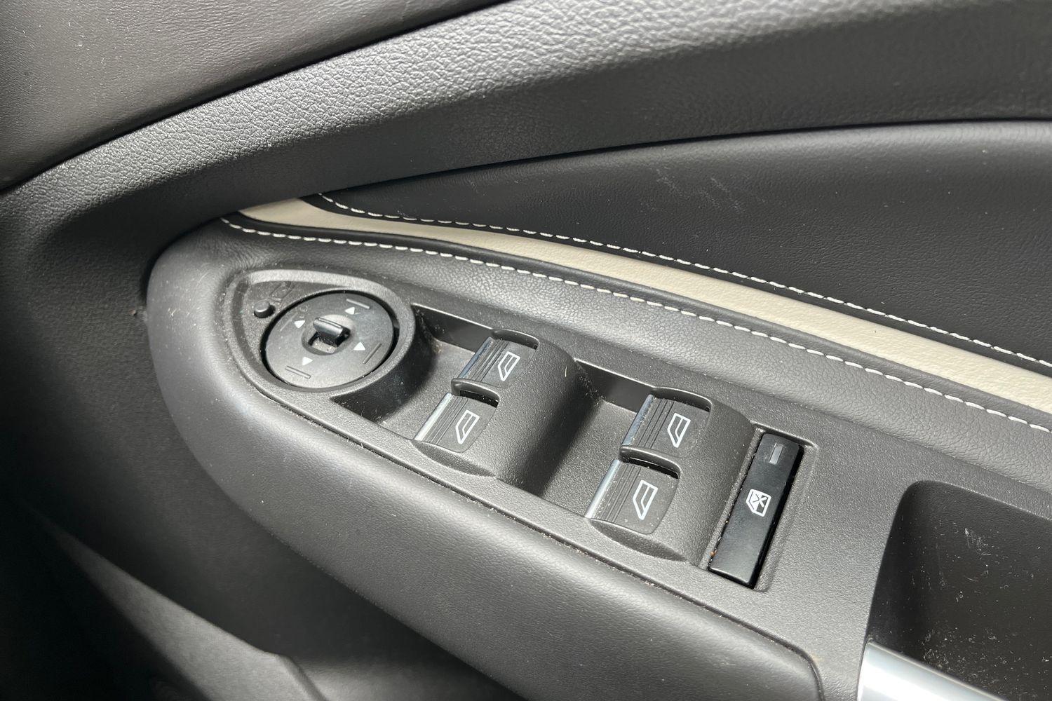 Ford KUGA Photo 15