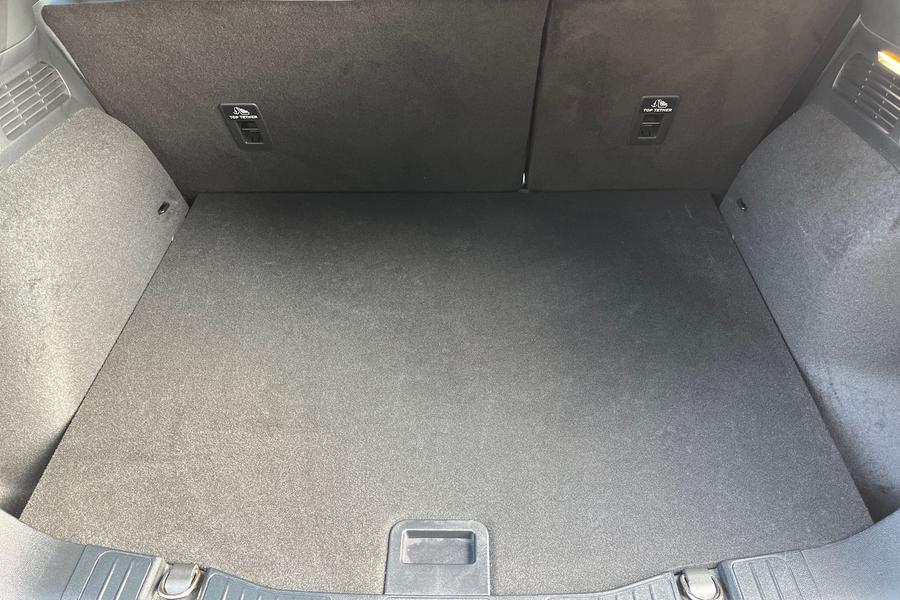 Ford KUGA Photo autoimg-8104f4d85b779ede0ff9acdb1a41088a7a71a03d.jpg