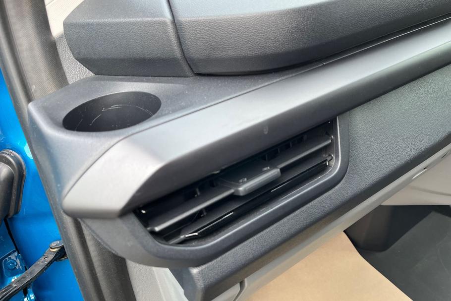 Used Ford TRANSIT CUSTOM AO25UCL 8