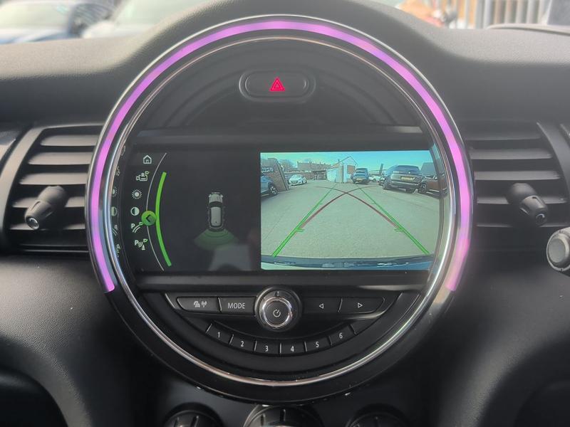 Used MINI Hatch YY68WFF 21