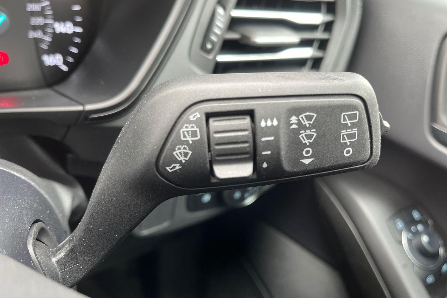 Ford Focus Photo 14