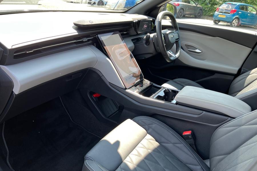 Ford CAPRI Photo autoimg-81078663f22314ef4394d5a216539359a00983a9.jpg