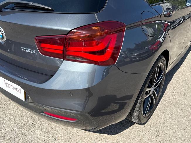 BMW 1 Series Photo 18