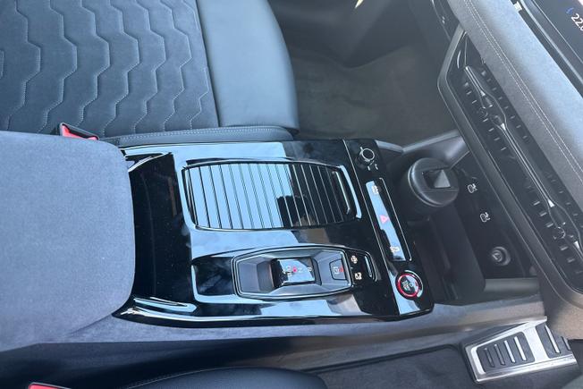 AUDI A6 E-Tron Sportback Photo 21