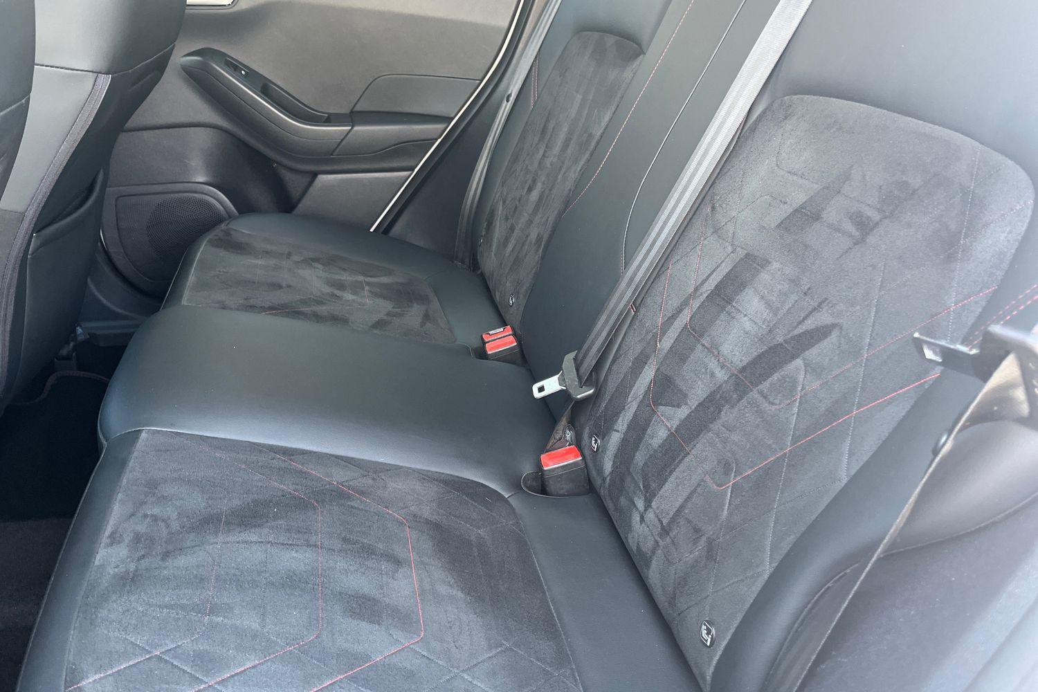 Ford FIESTA Photo 19