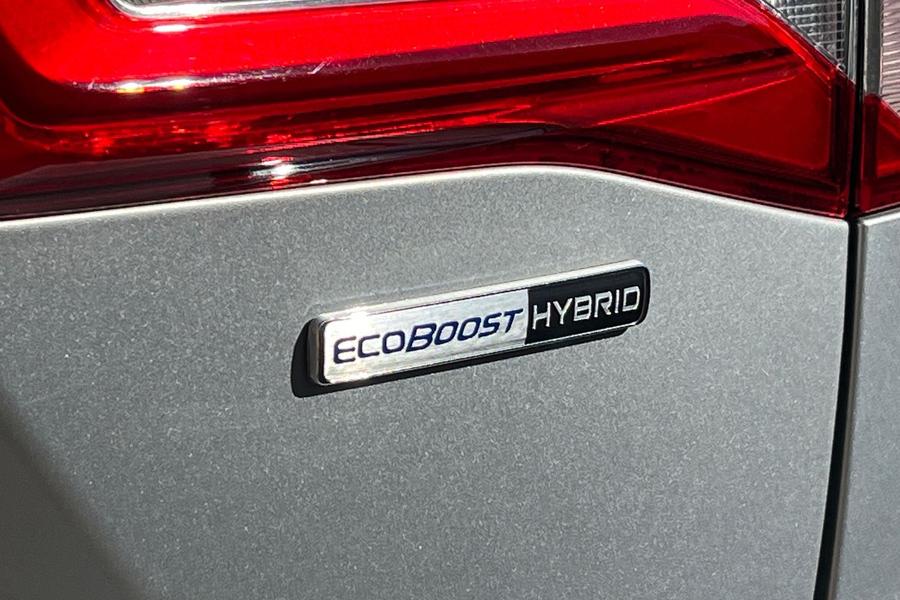Ford Focus Photo autoimg-810e6687e6a2fafd64b9e3b4f86d6110d238a7f4.jpg