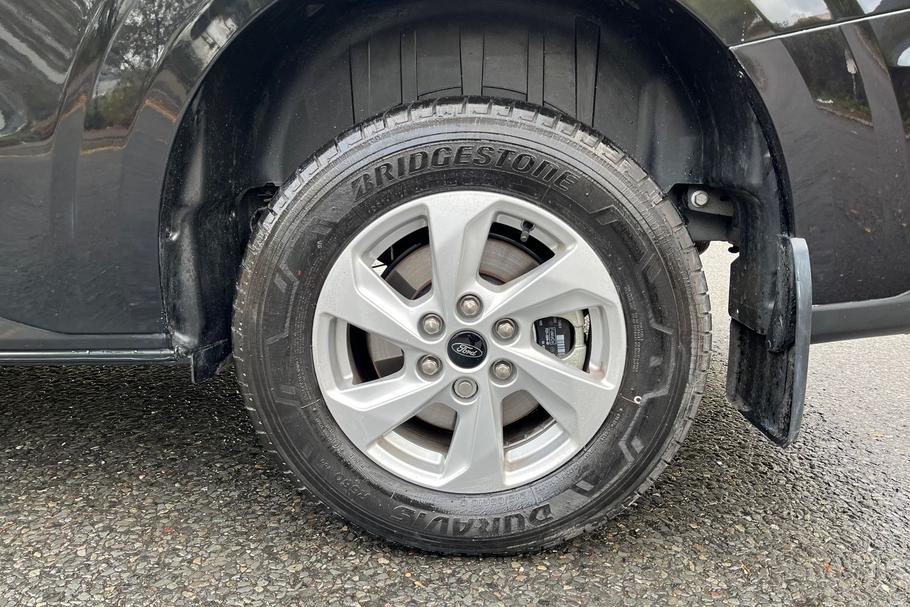 Used Ford TOURNEO CUSTOM 36