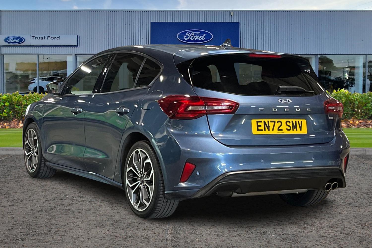 Ford FOCUS Photo 1