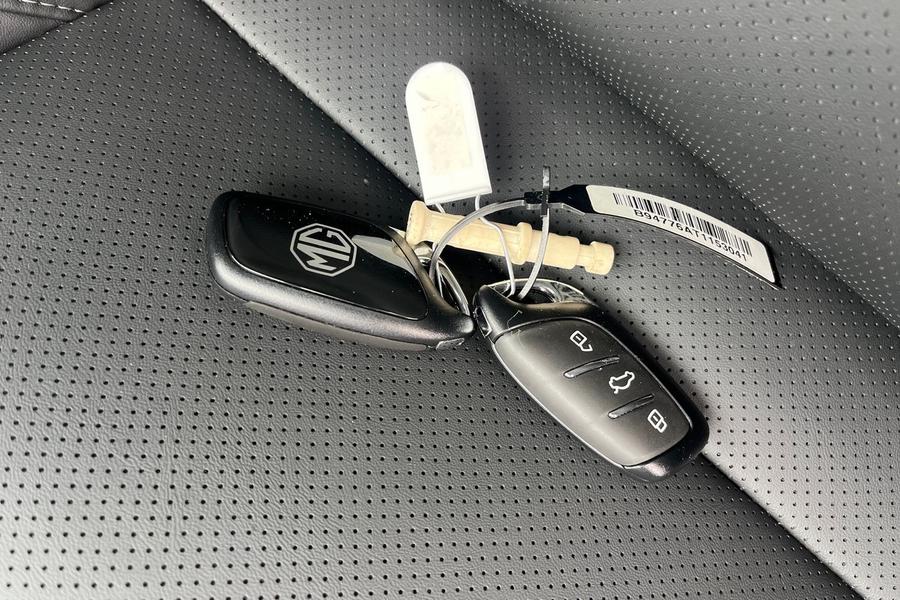 MG MG ZS Photo autoimg-811bb898124ec1abde59df70185076059c0d3857.jpg