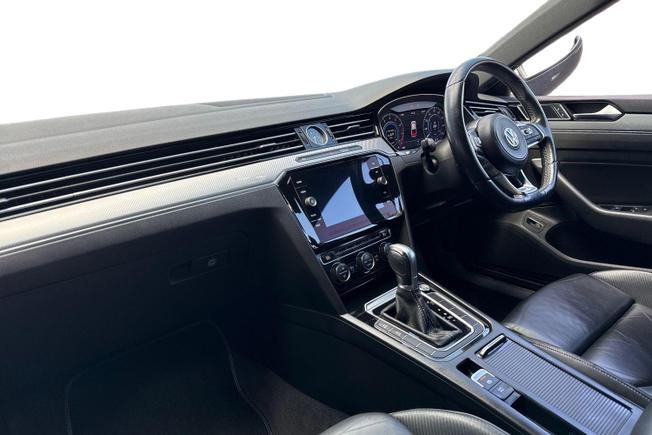 VOLKSWAGEN Arteon Photo 2