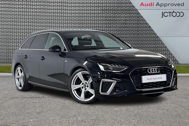 Audi A4 Avant Photo 1