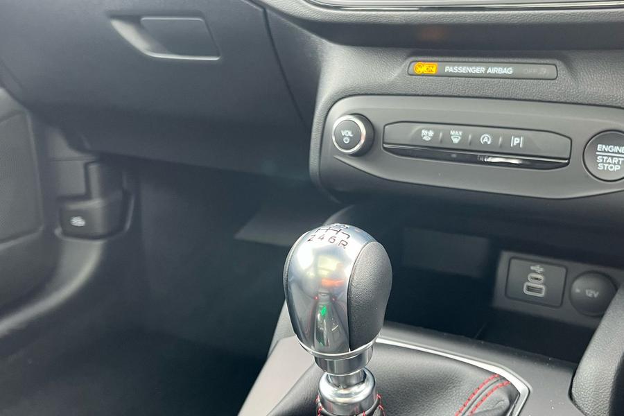 Ford FOCUS Photo autoimg-81281b472150ddcfda22cf4421204758737c9563.jpg