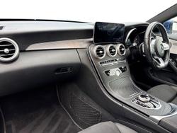 MERCEDES-BENZ C Class Photo 2
