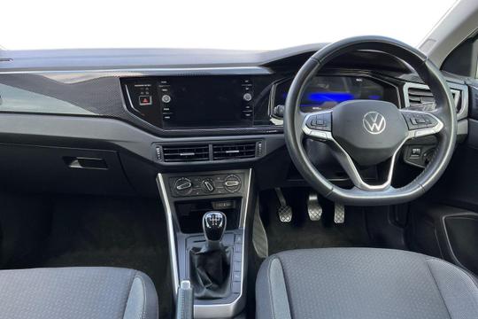 Volkswagen Polo Photo autoimg-812a0728a81ae7a0009a5a96cbf9a6e9e21f6883.jpg