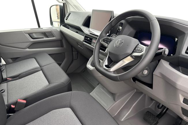 VOLKSWAGEN Crafter Photo 6