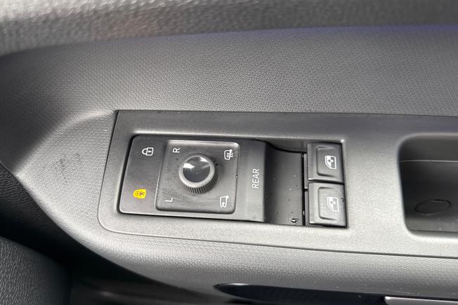 VOLKSWAGEN Id. Buzz Photo 33