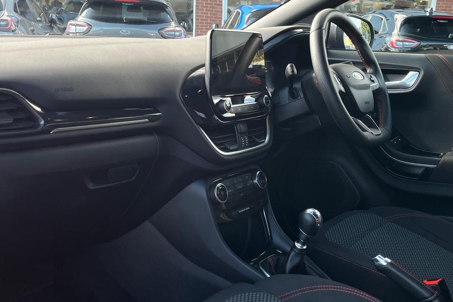 Ford PUMA Photo autoimg-812dfb8a3301db87a9e60f0b9203e888de02ec55.jpg