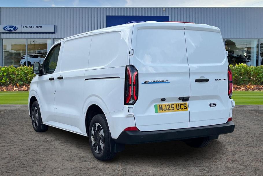 Used Ford E-Transit Custom MJ25UCS 2