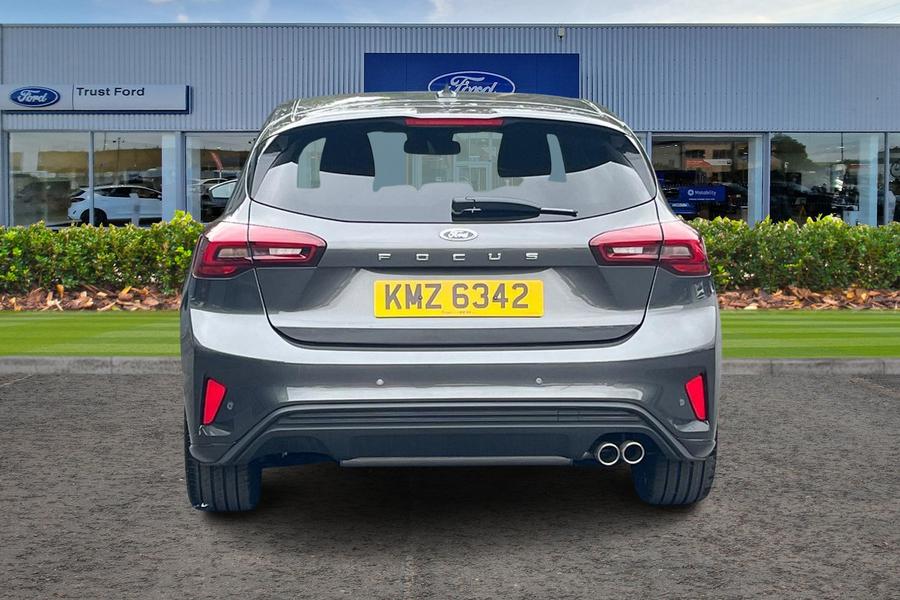 Ford FOCUS Photo autoimg-81311b0b0f58c6e9646aca0fc80d02b9333cf98a.jpg