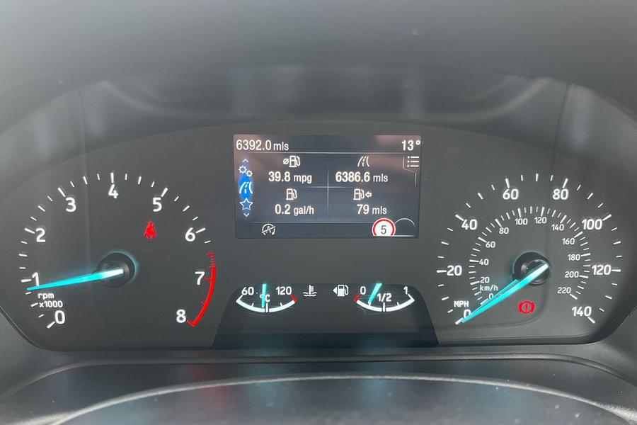 Ford FIESTA Photo autoimg-813bd9e795b52fcb97028ba69d18cde9416823f6.jpg