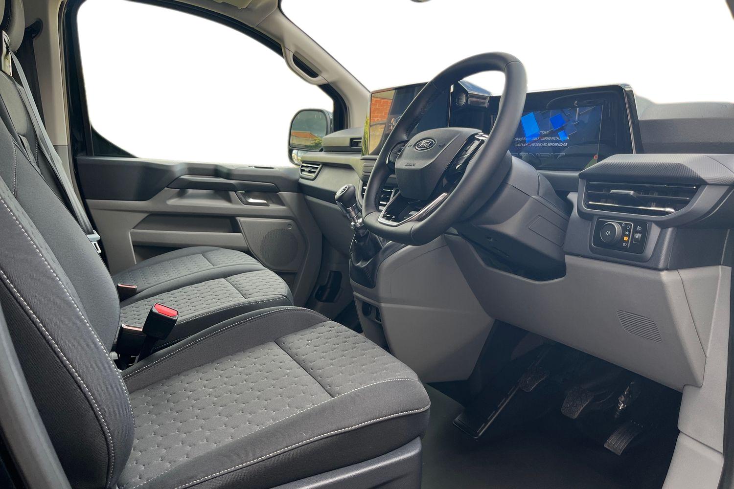 Ford TRANSIT CUSTOM Photo 13