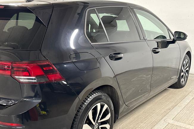 VOLKSWAGEN Golf Photo 28