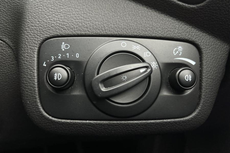 Ford KUGA Photo autoimg-8151777aa19536b95f6a6d8dcf851e4e09058f44.jpg