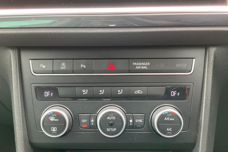 SEAT ATECA Photo autoimg-81536e3e6b928047f7686a0d27a0cbd995db486b.jpg