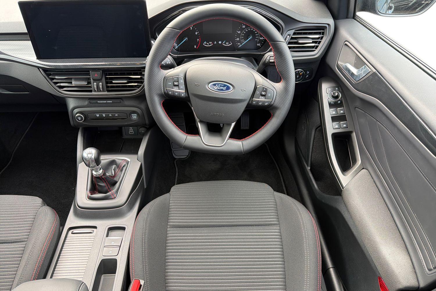 Ford FOCUS Photo 10
