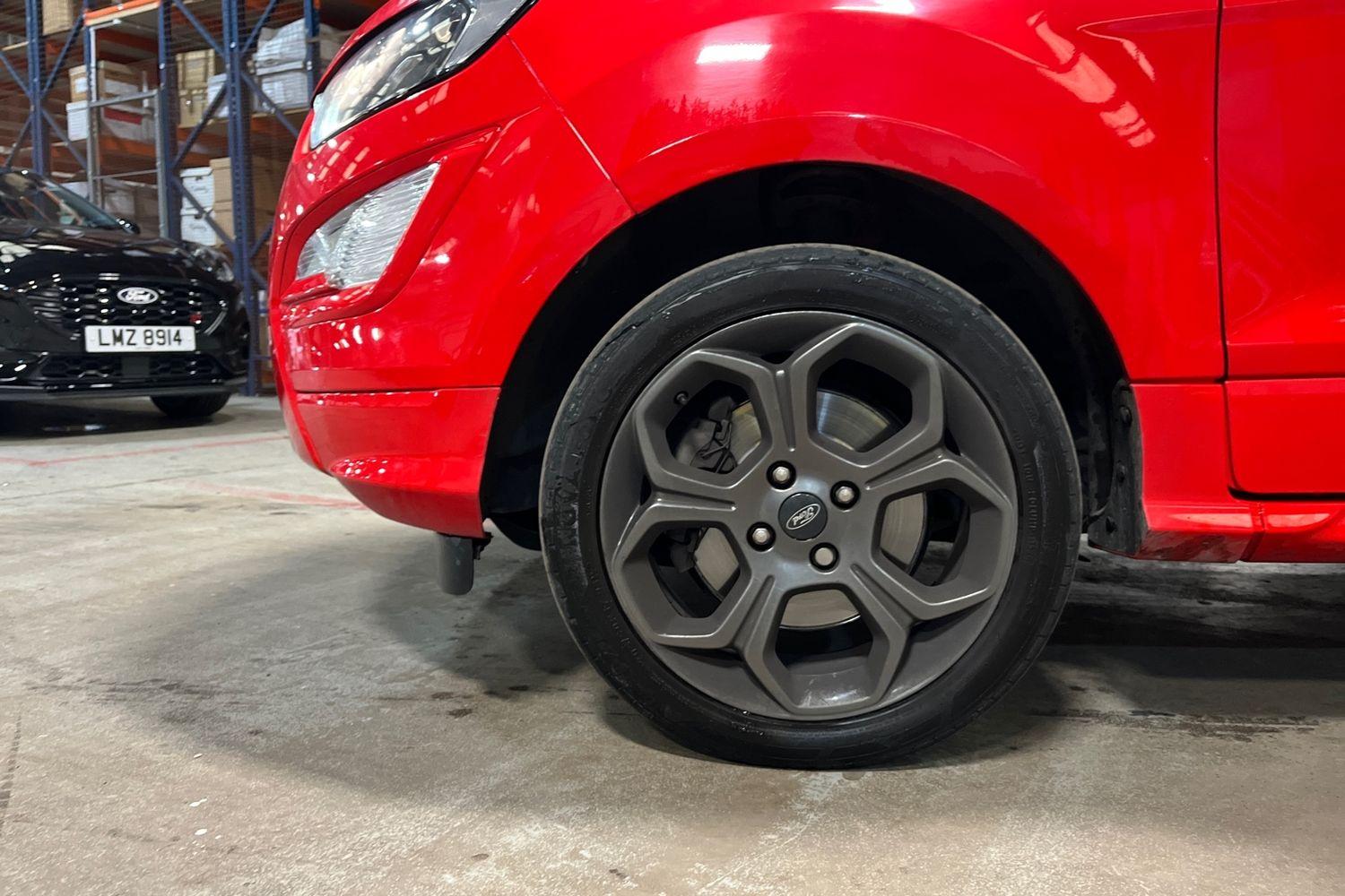 Ford ECOSPORT Photo 7
