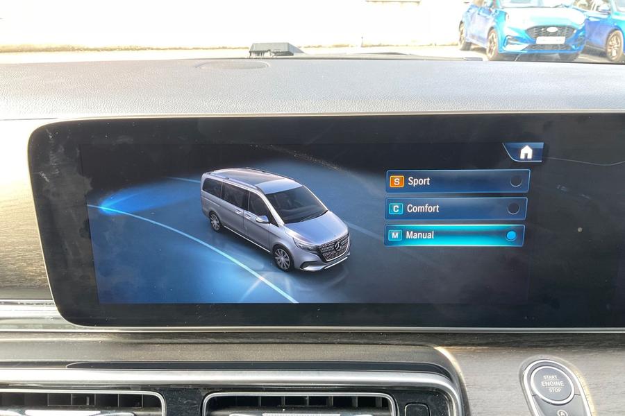 Mercedes-Benz V CLASS Photo autoimg-815ff6d51b80a74dbf2de279f2d6cfabf7e9535c.jpg