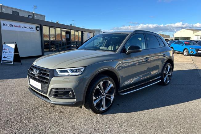 AUDI Q5 Photo 22